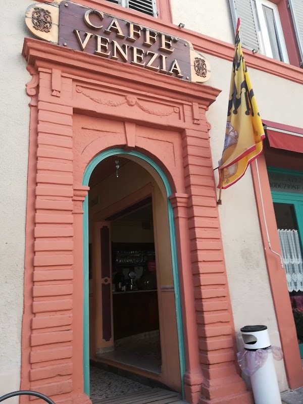 Caffe Venezia, Chiusi