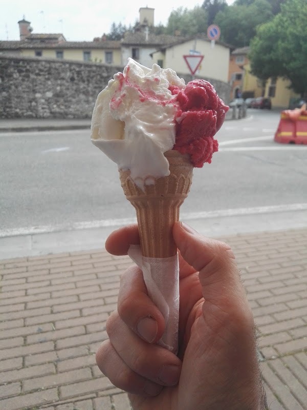 Gelateria Fiocco Di Neve Di Magherini Margherita, Scarperia e San Piero