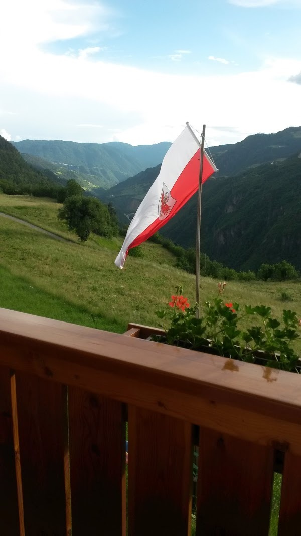 Gasthaus St. Oswald, Castelrotto