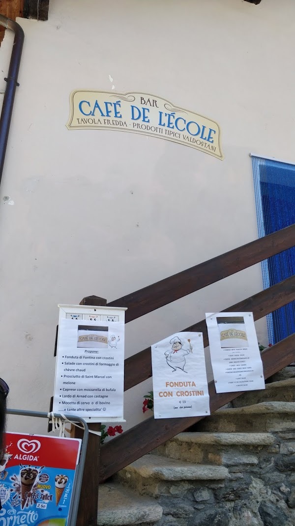 Cafè De L'ecole, Aymavilles