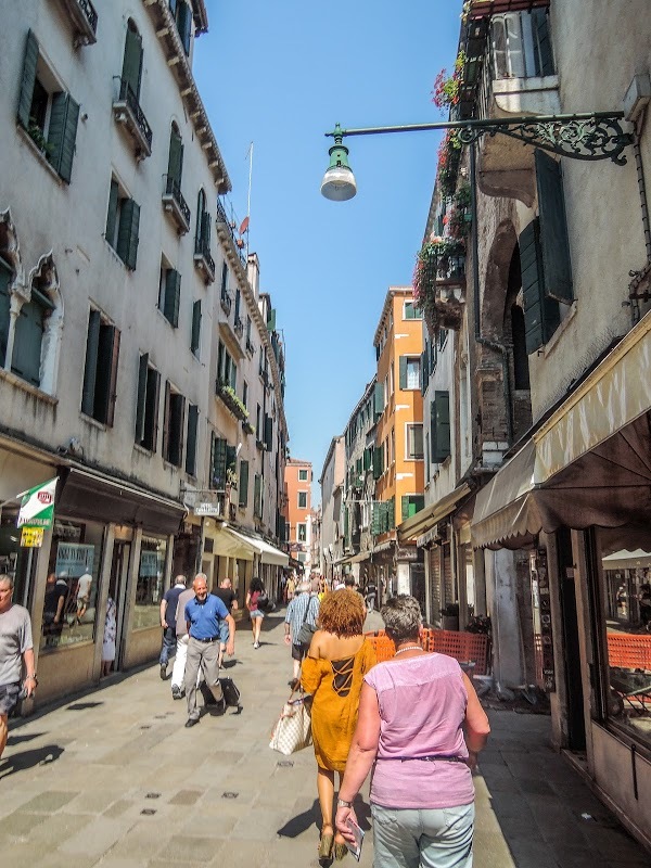 Ye Zhongsheng, Venezia