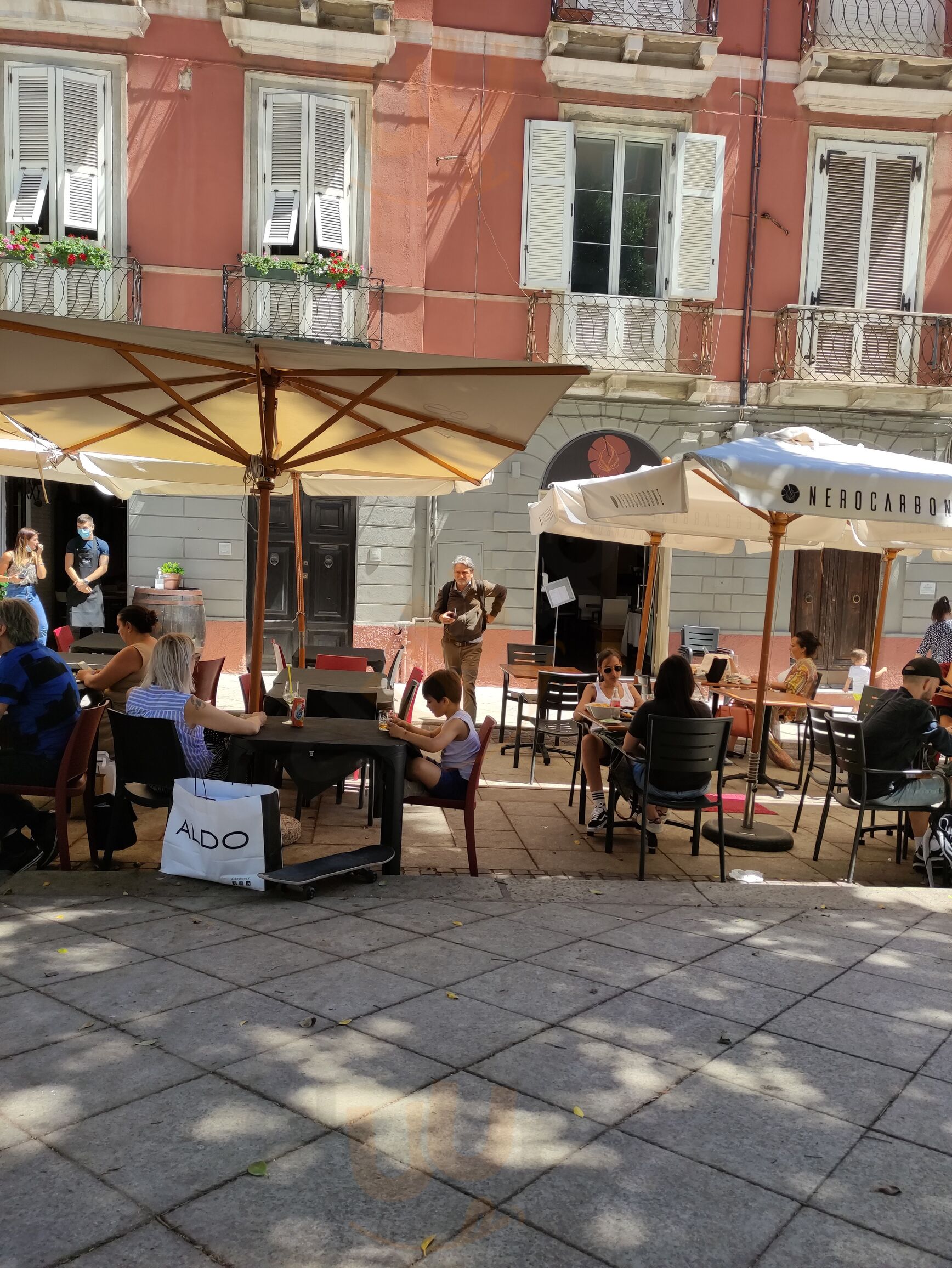 Foto 7 di Nerocarbone - Cagliari