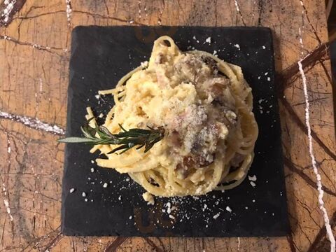 Foto 7 di Calici E Taglieri - Napoli