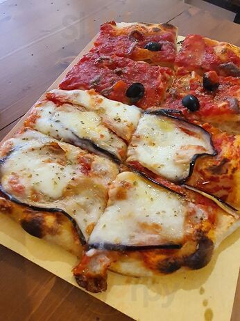 Foto di Signor Grano Pizza E Panzerotti - 6/10