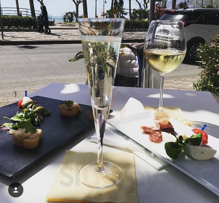 Foto di Enjoy Bistrot - 6/10