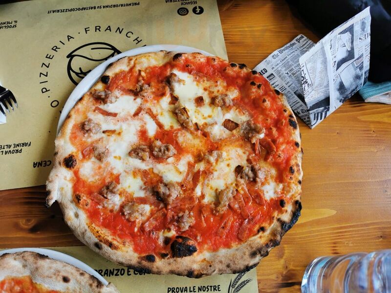 Foto di Basta Poco Pizzeria - 7/10