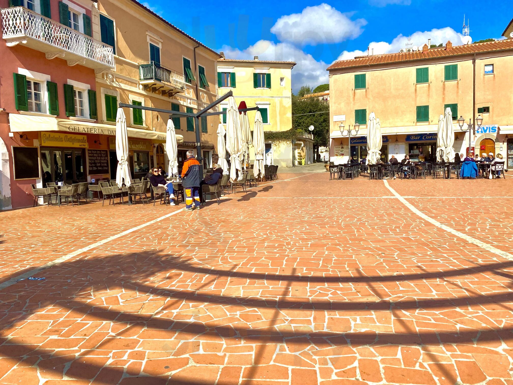 Foto 7 di Bar Corinto - Porto Azzurro
