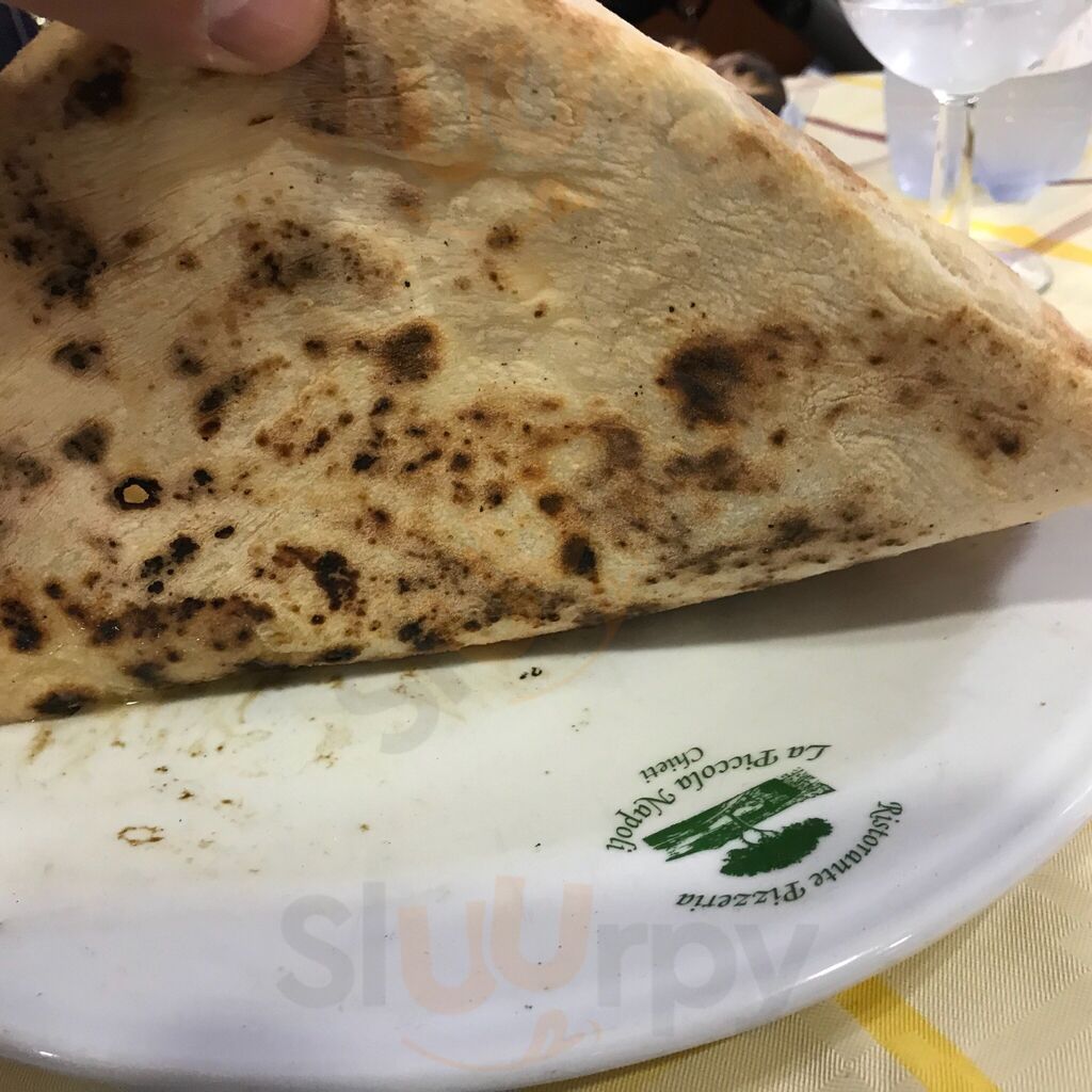 Foto di Ristorante-pizzeria La Piccola Napoli - 7/10