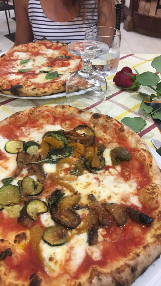 Foto di Ristorante-pizzeria La Piccola Napoli - 6/10