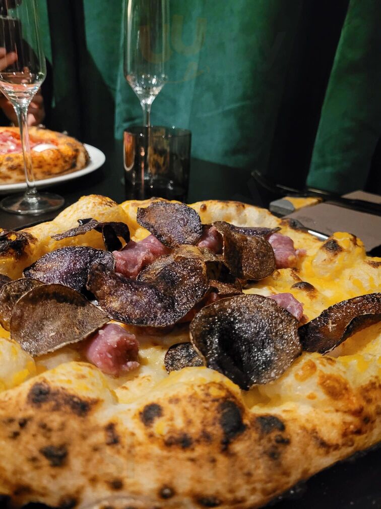 Foto di L' Aforisma Pizzeria - 6/10