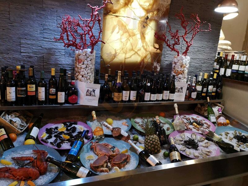 Foto 3 di Le Plateau Royal Ostriche E Crostacei