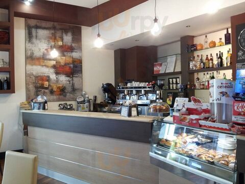Foto 10 di Komodo Cafe - Bari