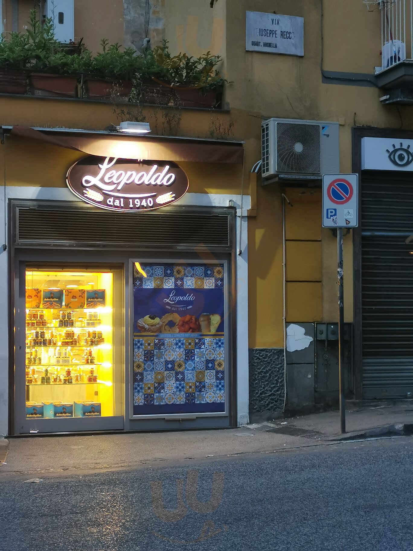 Pasticcerie Leopoldo, Napoli