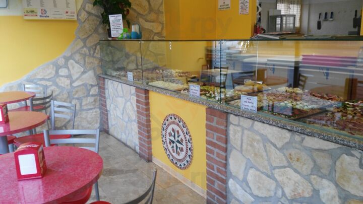 Foto 9 di Pizza & Party - Verona