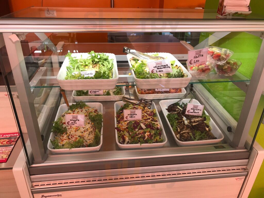 Foto 9 di Gastronomia Coco - Catania