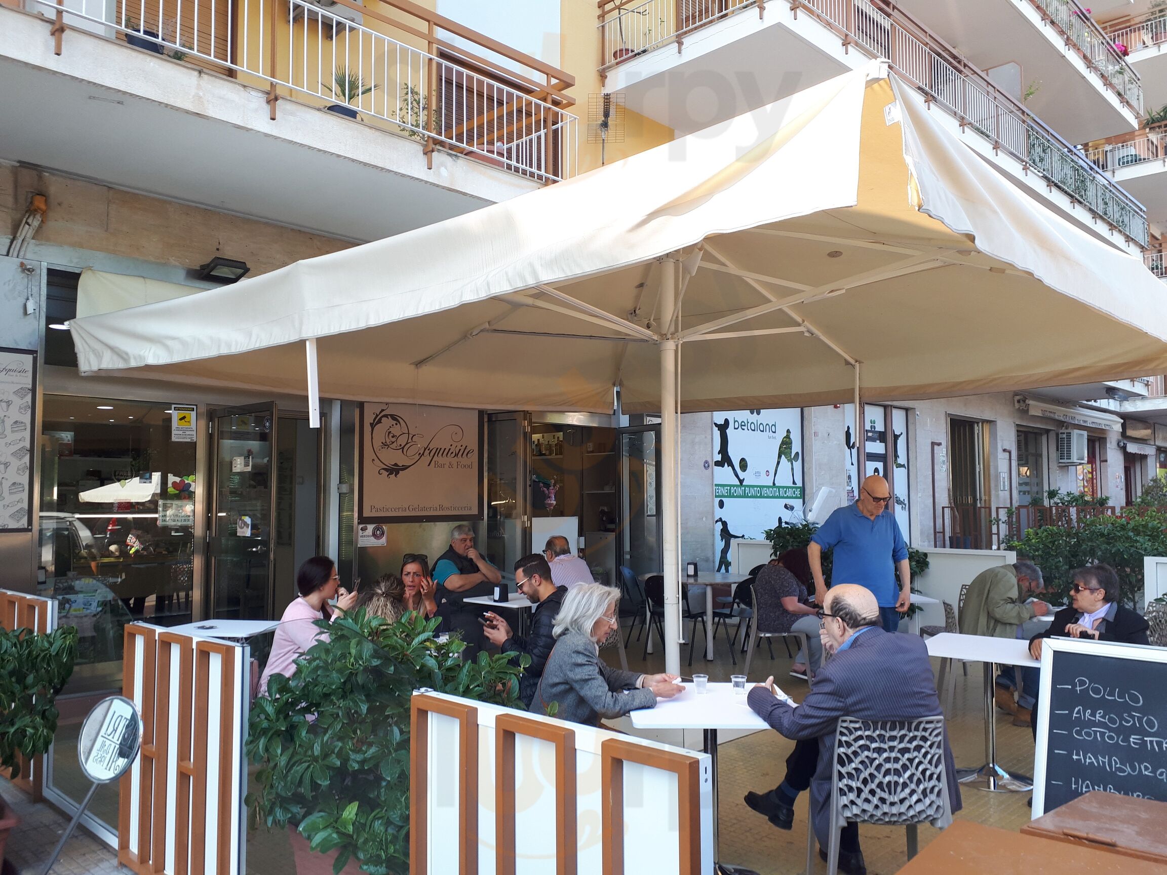 Foto 10 di Exquisite Bar & Food - Palermo