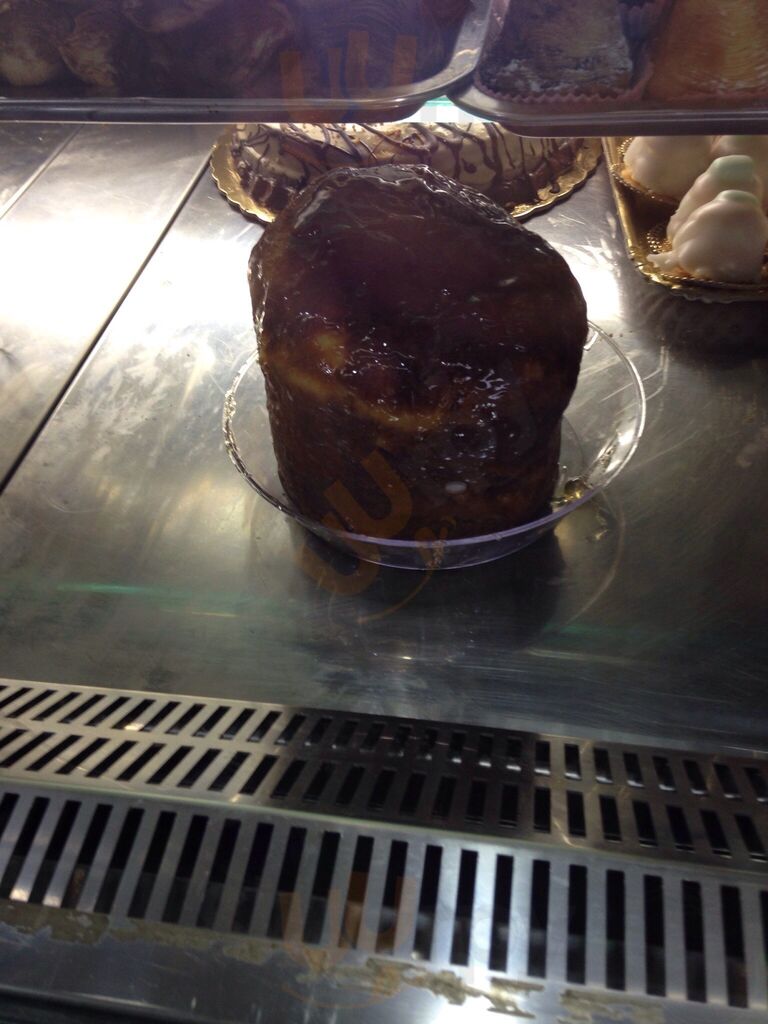 Foto di Pasticceria La Finissima Di Marra Luigi - 10/10
