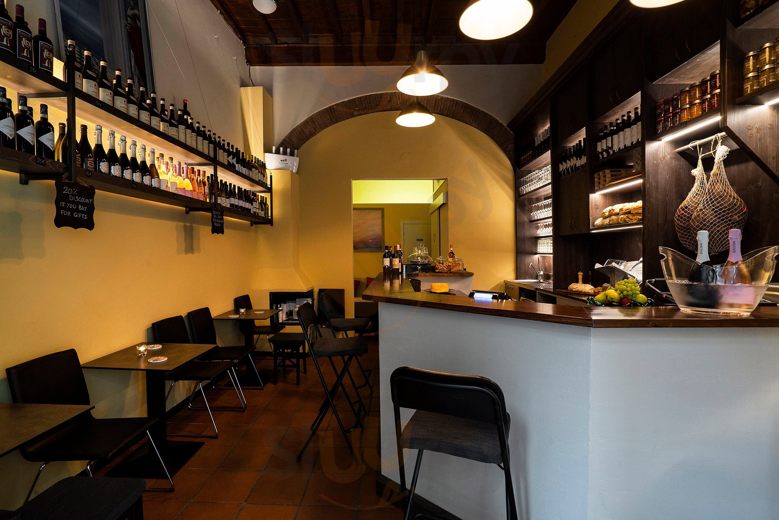 Foto di Enoteca Wine Bar Retrogusto - 9/10