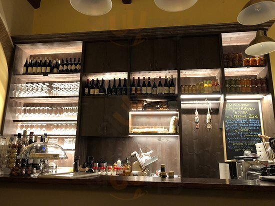 Foto di Enoteca Wine Bar Retrogusto - 7/10