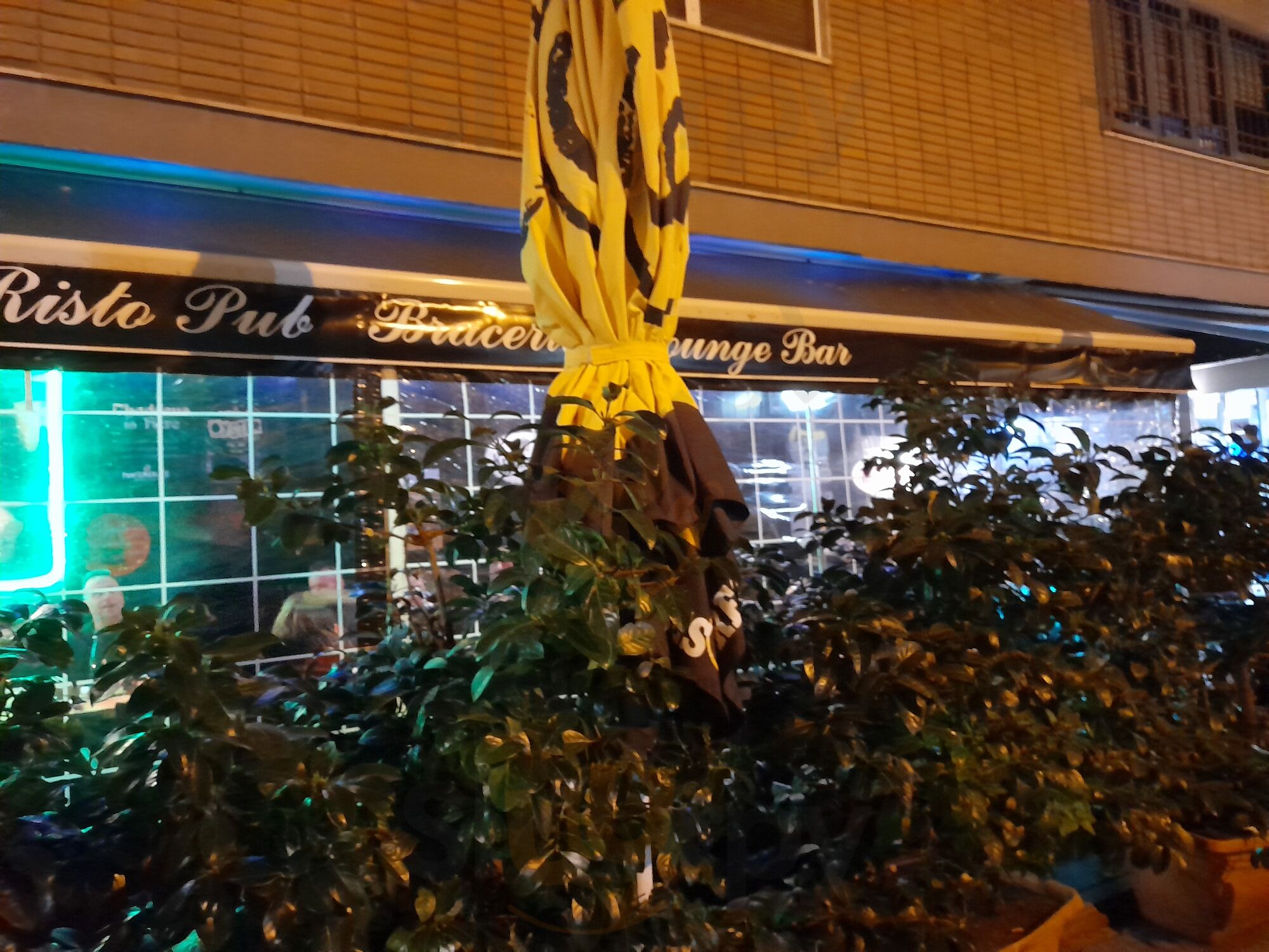 Foto 10 di Thaddeus Irish Pub & Grill - Napoli
