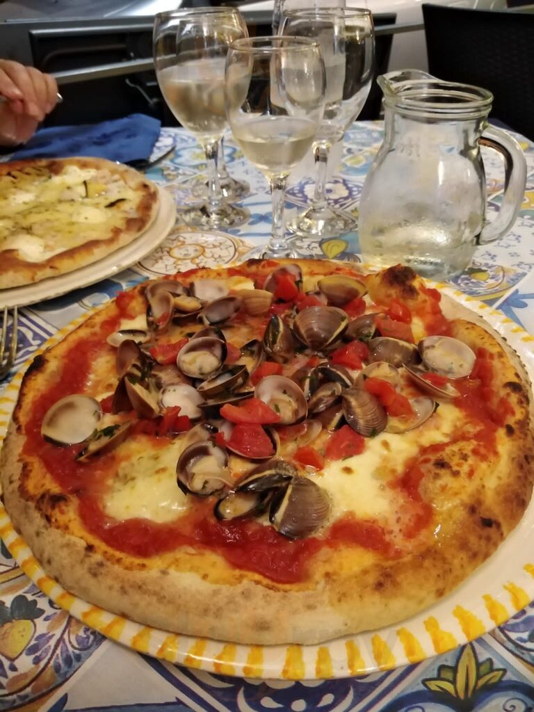 Foto di Antica Taverna Di Capomulini - 5/10