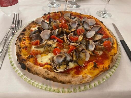 Foto di Antica Taverna Di Capomulini - 10/10