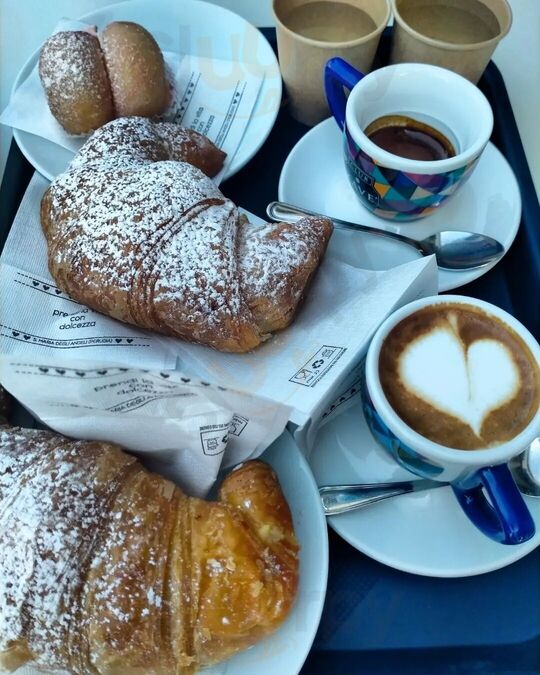 Foto di Pasticceria Caffetteria Vinti - 10/10