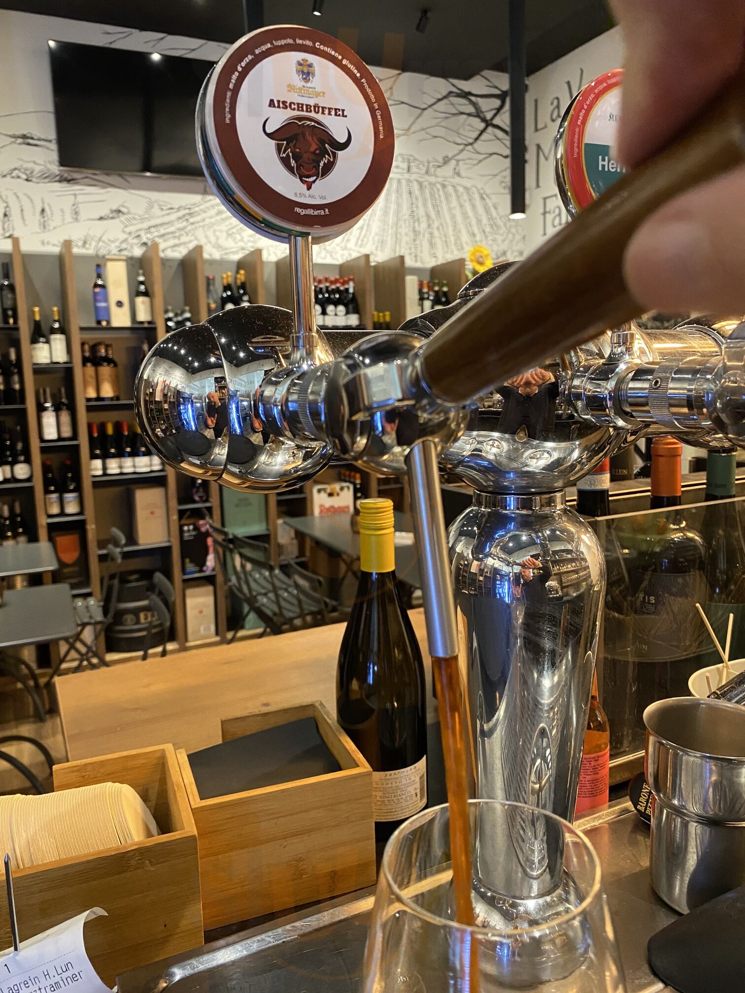 Foto 8 di Enoteca Montevecchio - Fano