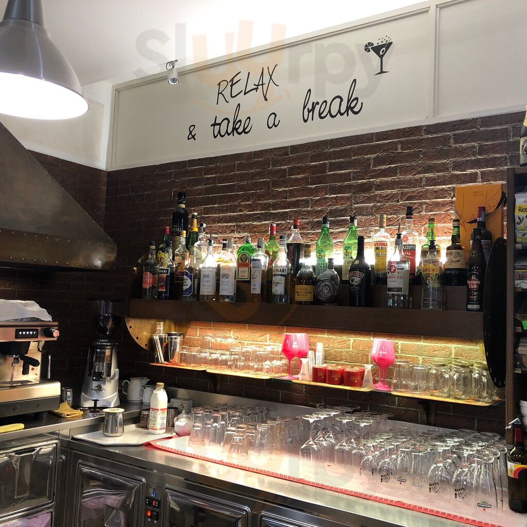 Foto 9 di Coffeeat - Lecco