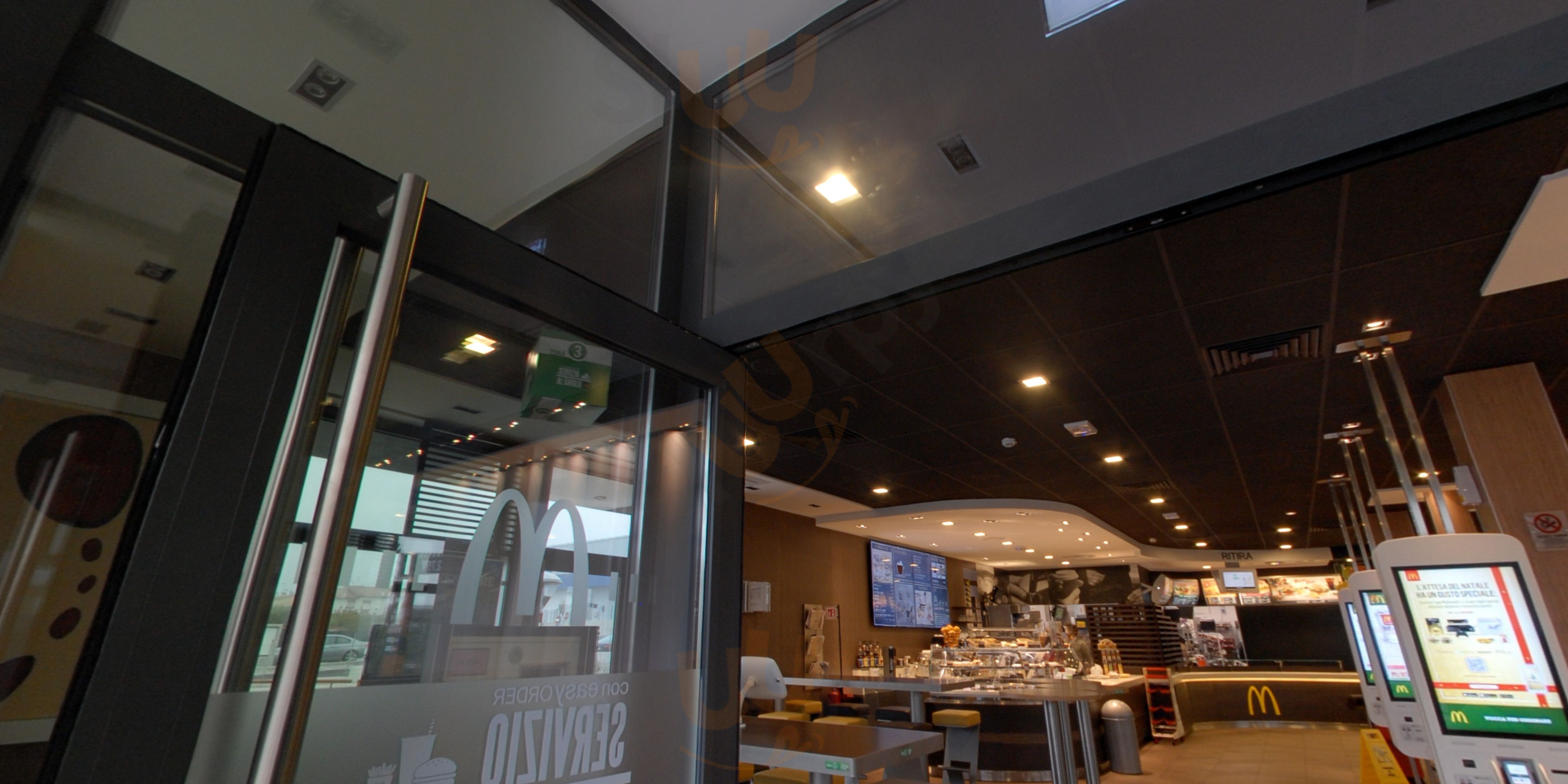 Foto 7 di Mcdonald's - Fano