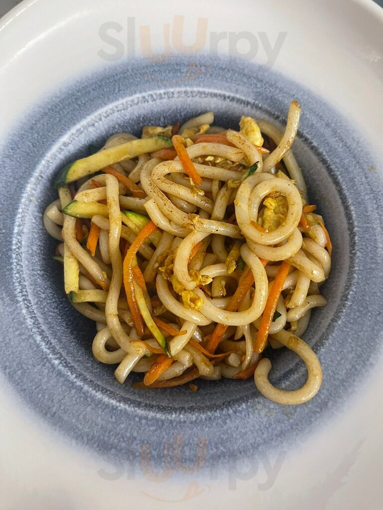 Foto di Iyo Sushi - 6/10