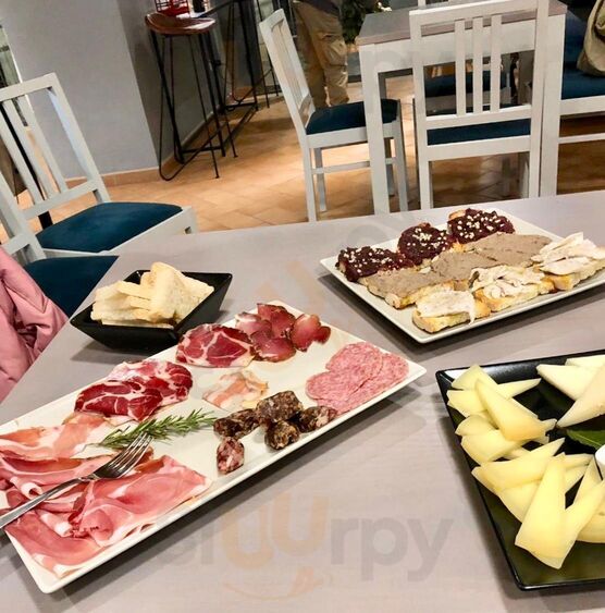 Foto 6 di Time Bistrot - Spoleto