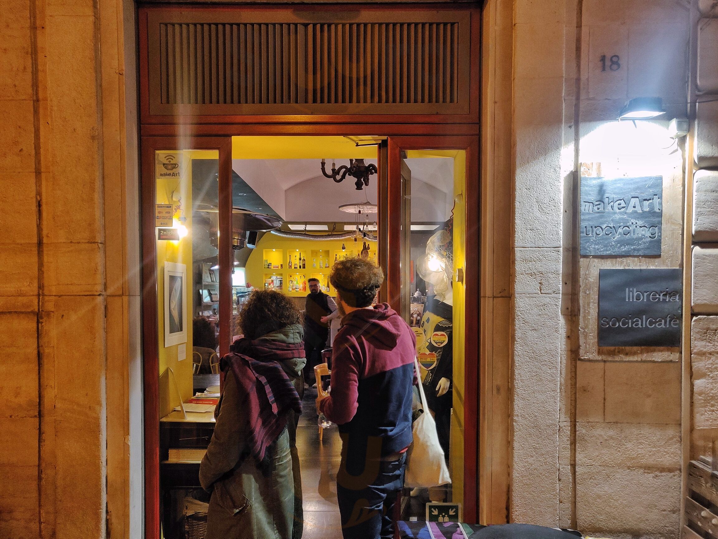 Foto 10 di Makeart - Bisceglie