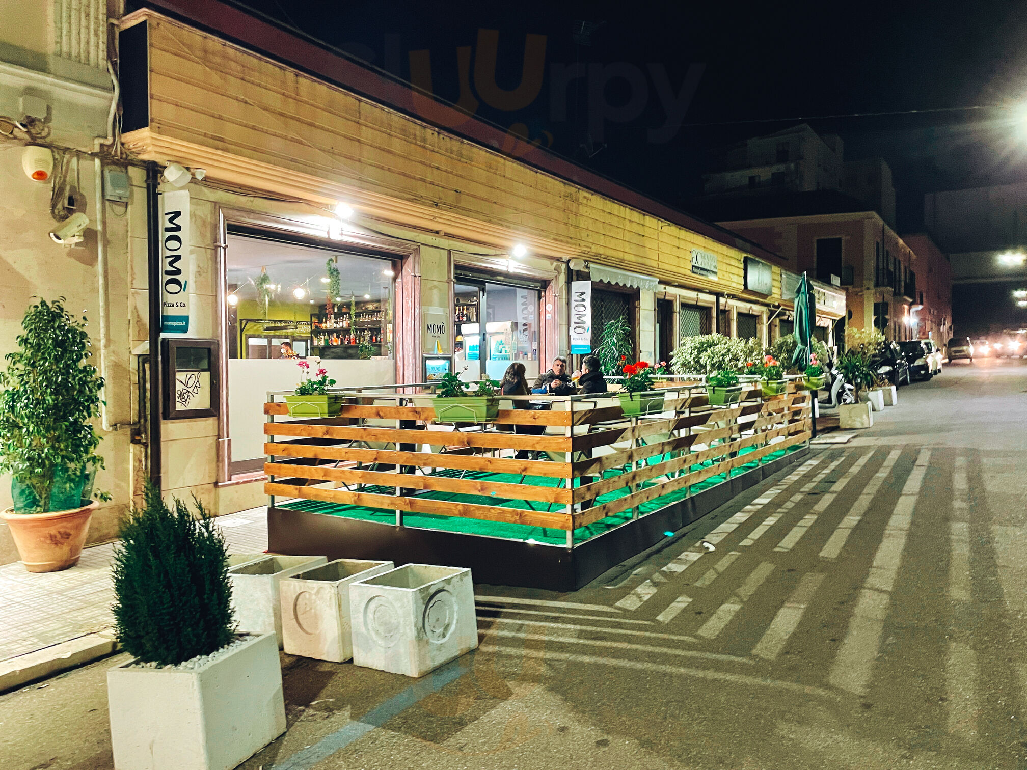 Foto 10 di Momò Pizzeria - Crotone