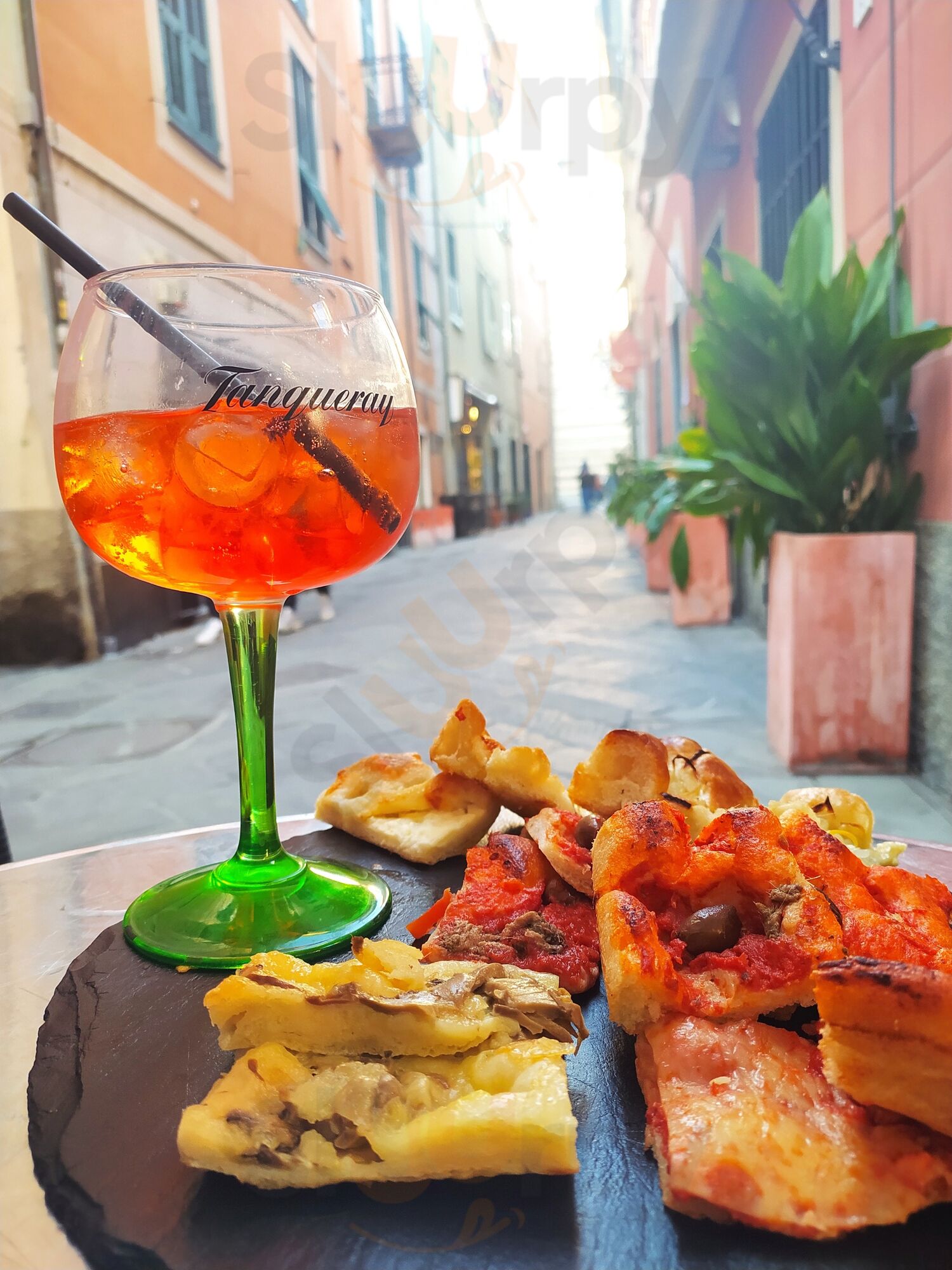 Foto 9 di Caffè L'archetto - Albenga