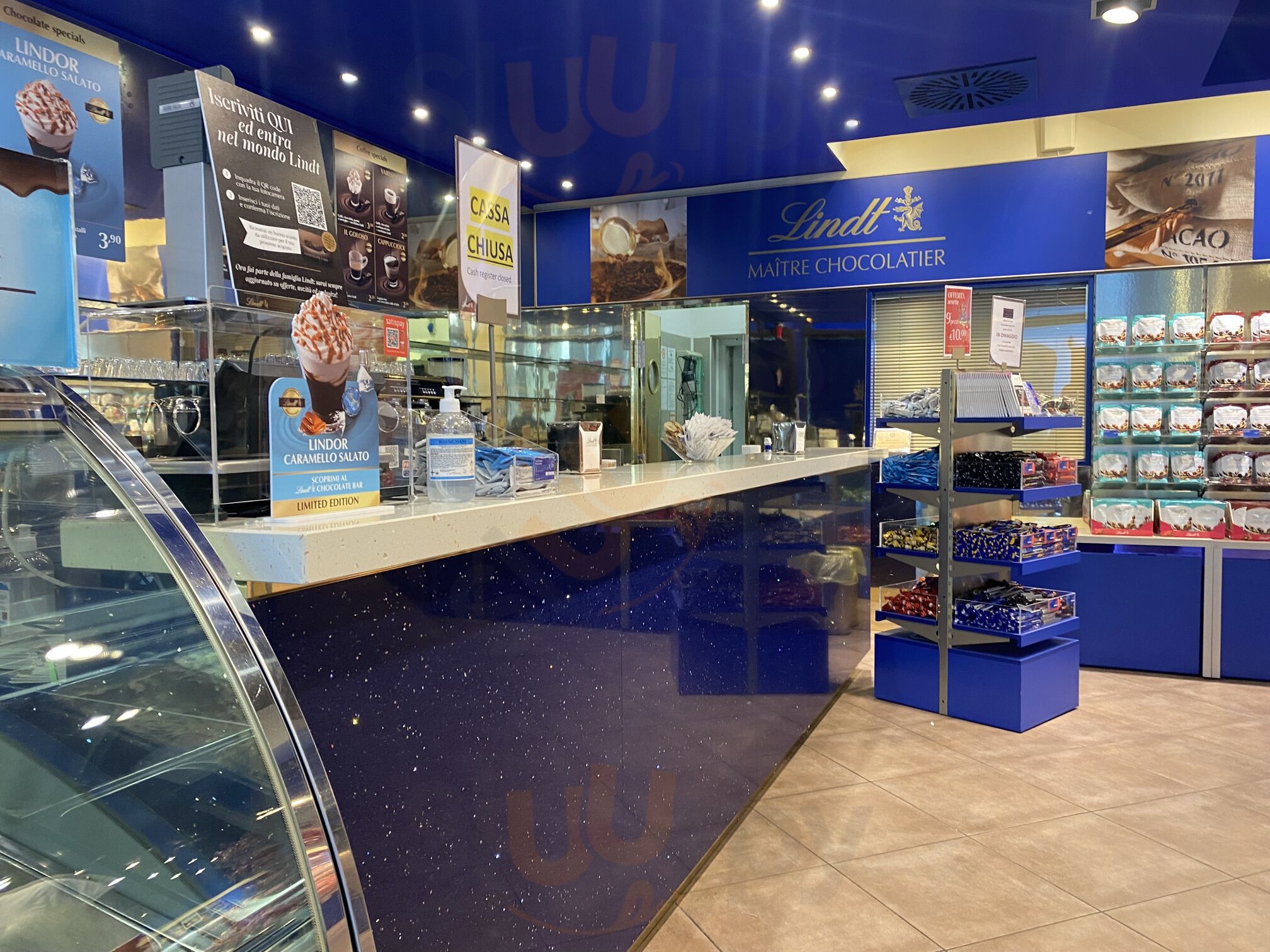 Foto 8 di Lindt Maitre Chocolatier - Molfetta