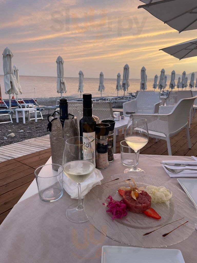 Foto di Sant'ampelio Restaurant & Beach Life - 10/10