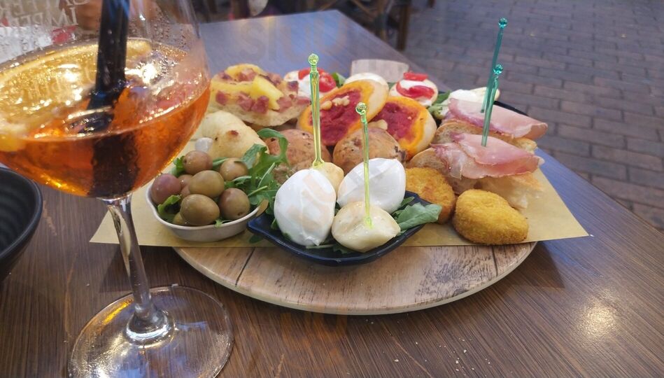 Foto di Cafferia Impero - 8/10