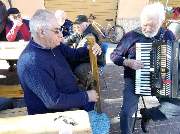 Bar Neva, Cisano sul Neva