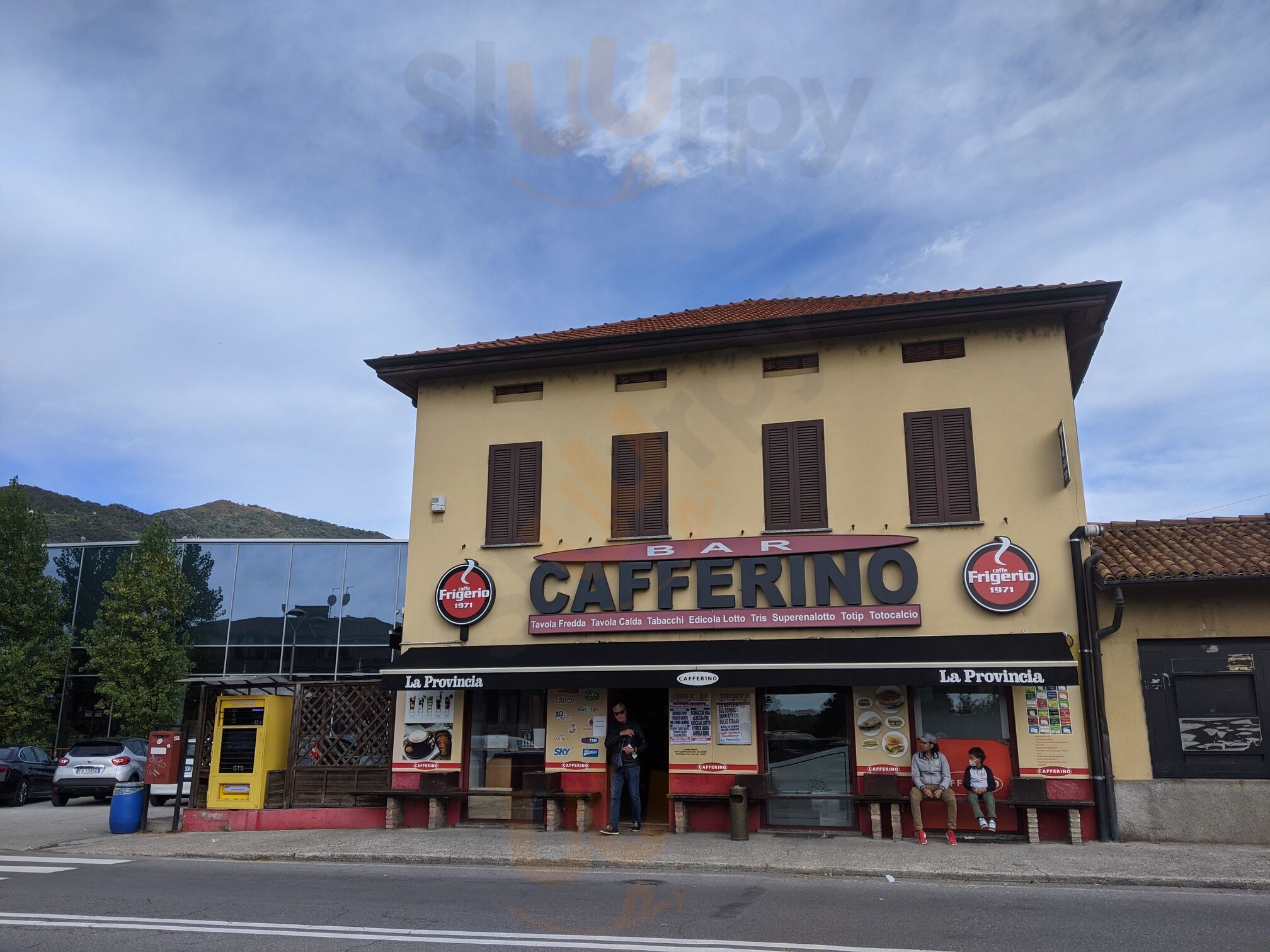 Foto 9 di Bar Cafferino - Erba