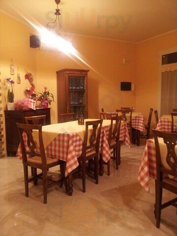 Foto 4 di Sapori Del Borgo Pizzeria Trattoria Rosticceria