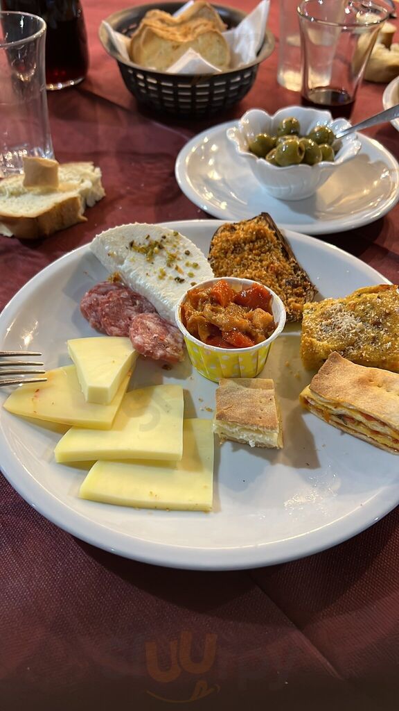 Foto di Agriturismo La Fattoria Di Angelica - 6/10