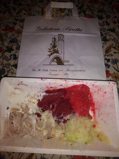 Foto di Gelateria Pirotta - 9/10
