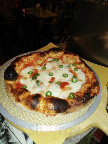 Foto di Pizzeria Garage 51 - 6/10