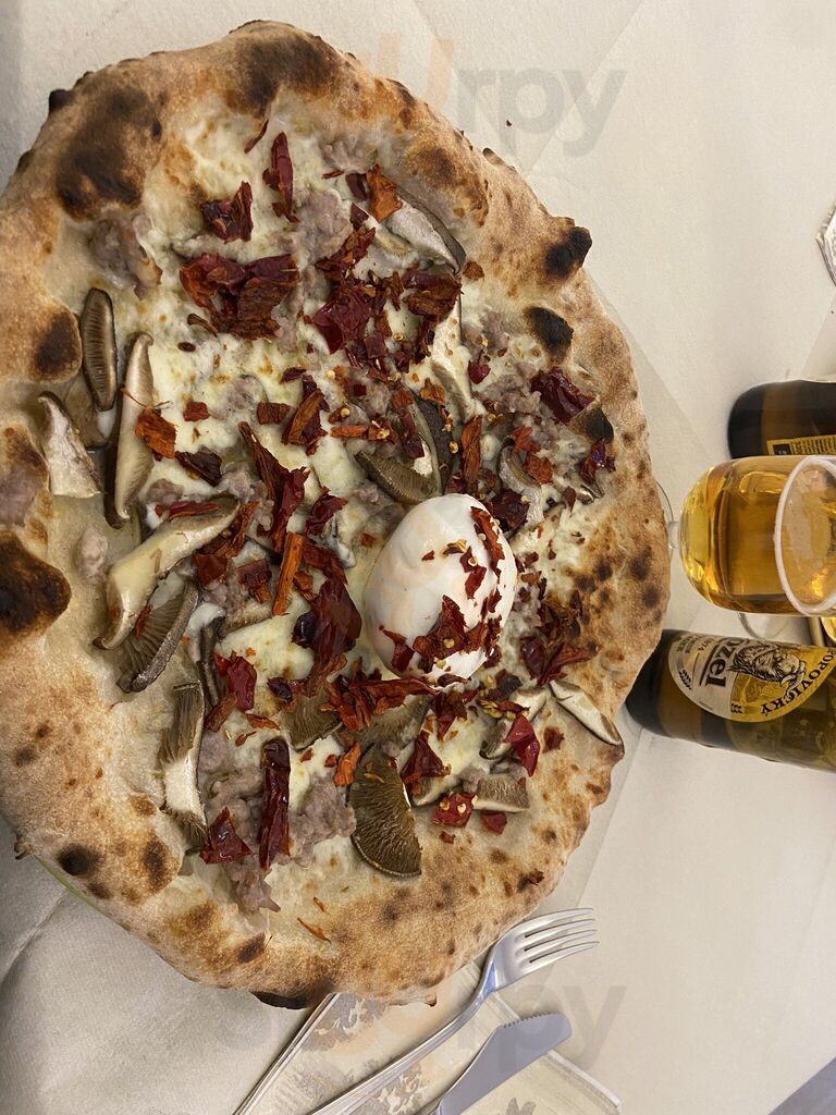 Foto di Queen Pizzeria & Ristorante - 8/10