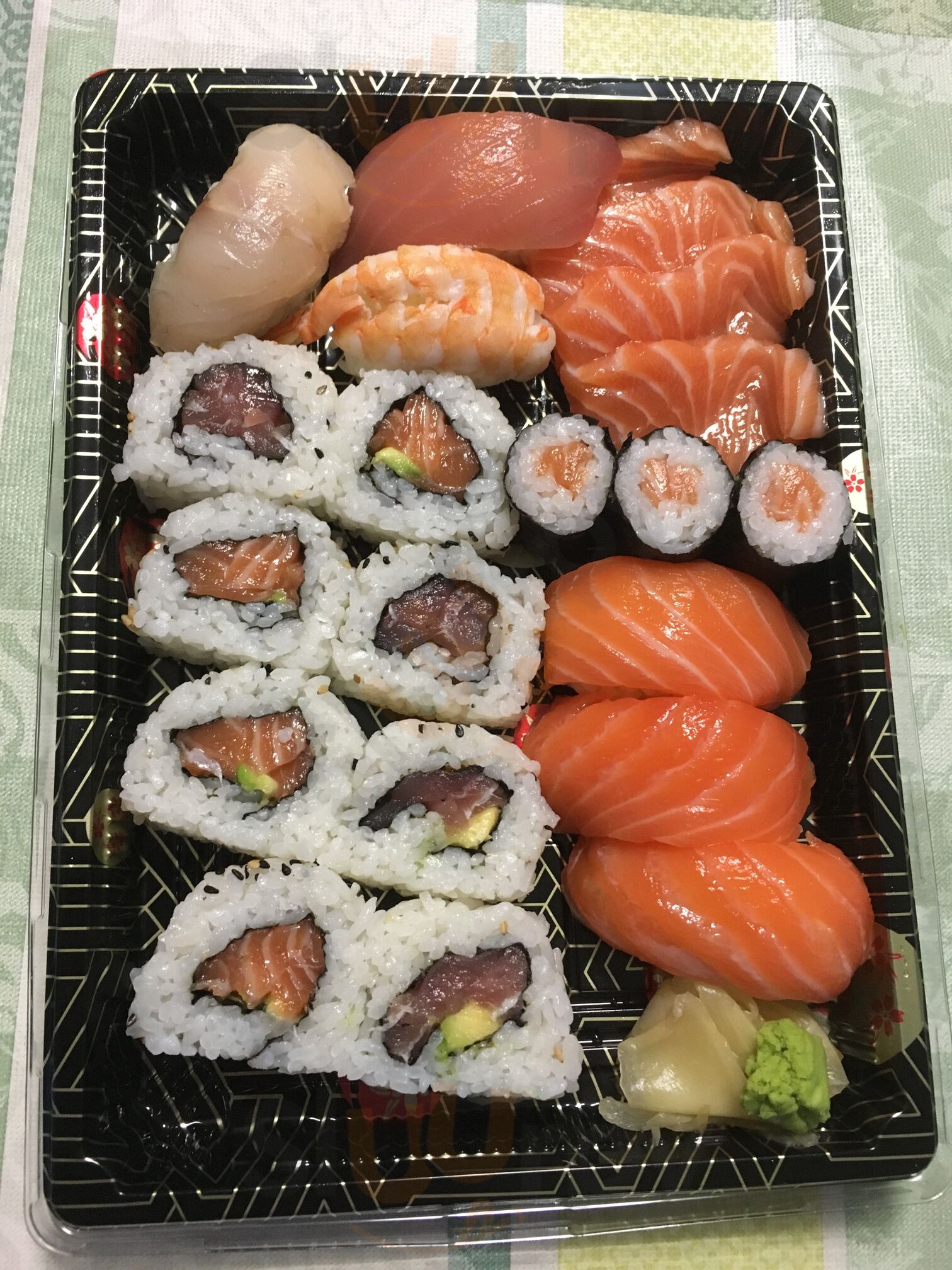 Foto di Sushi Bar Castelleone - 6/8