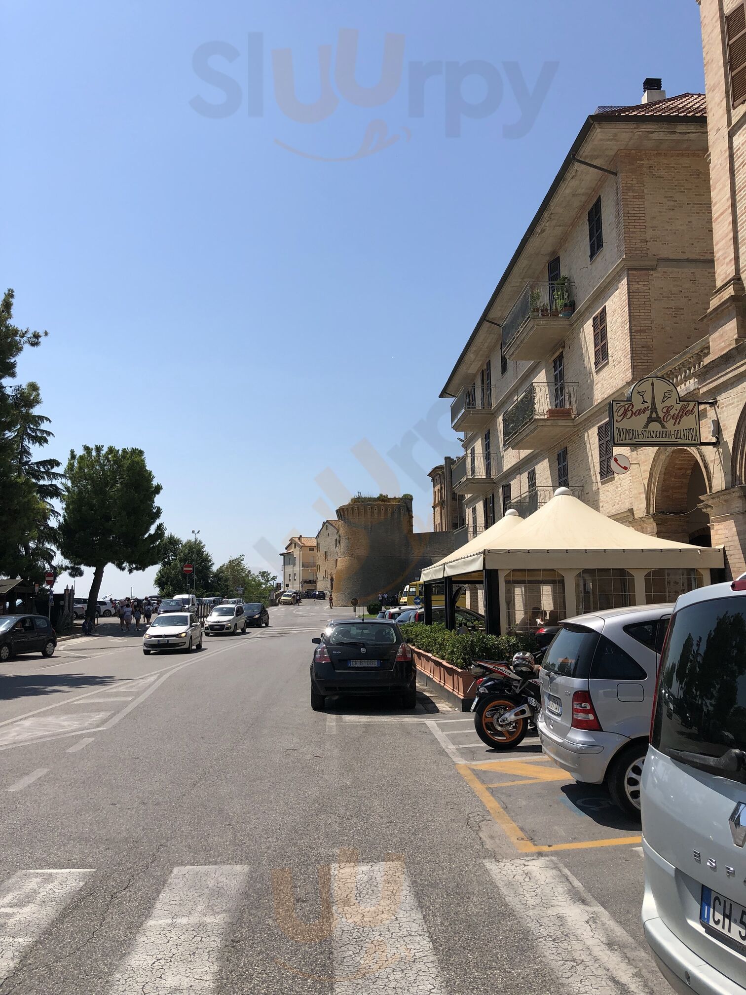 Foto 6 di Bar Eiffel - Offida