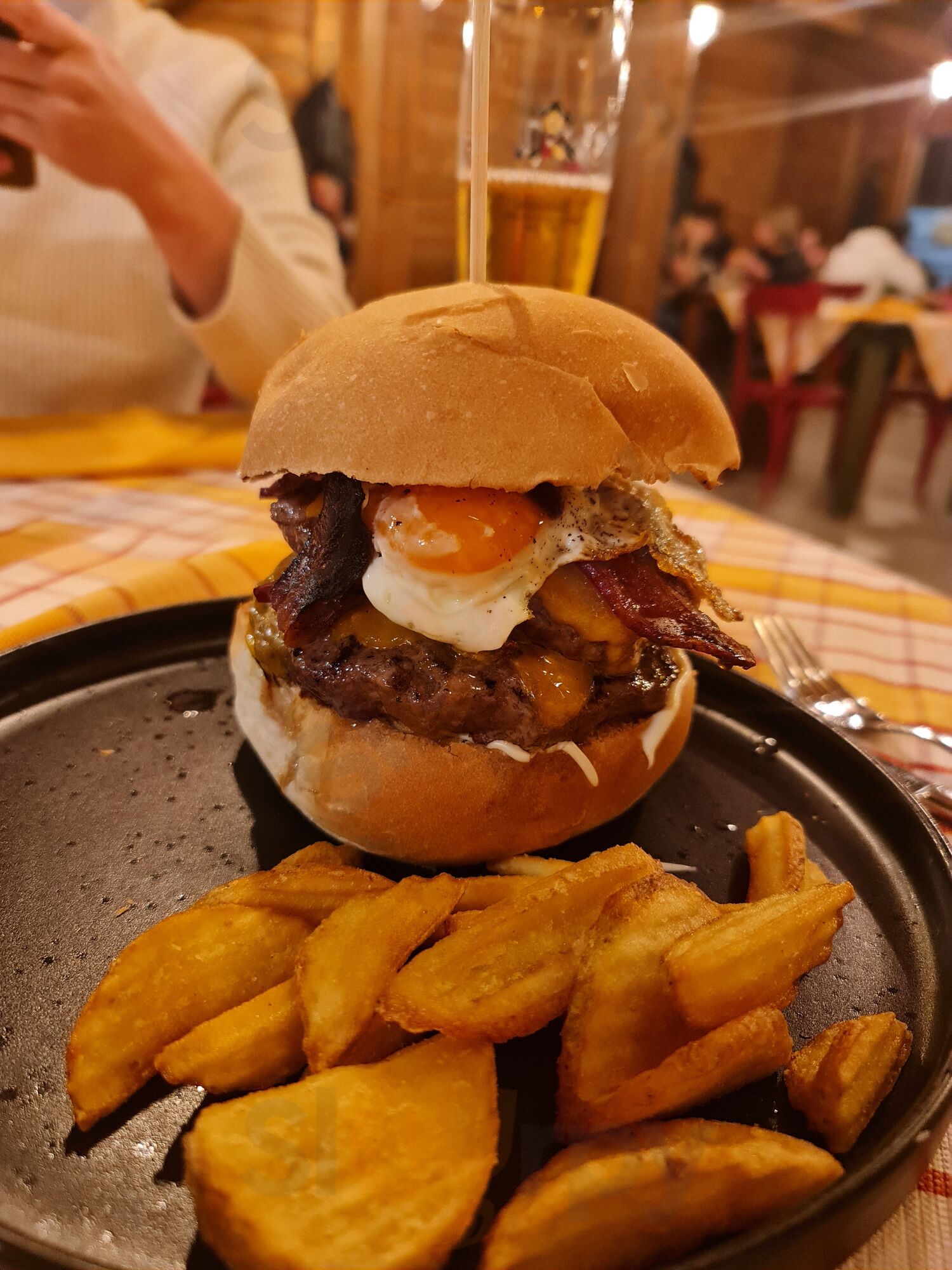 Foto 9 di Burger & Grill - Tito