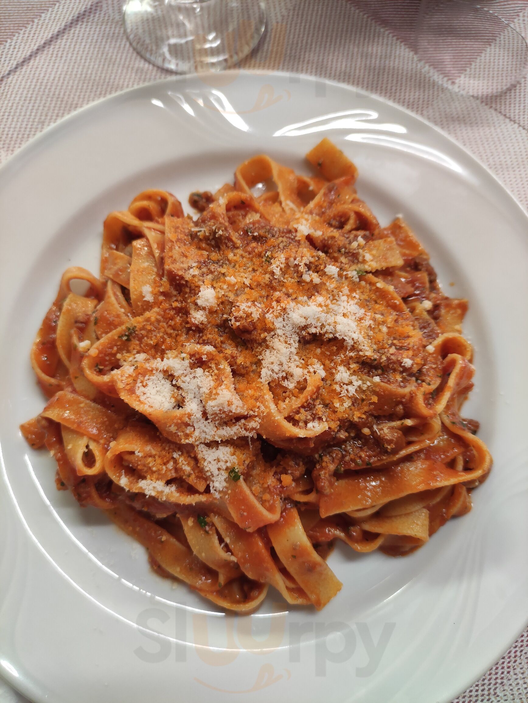 Foto di Bar Trattoria Santorgiu - 9/10