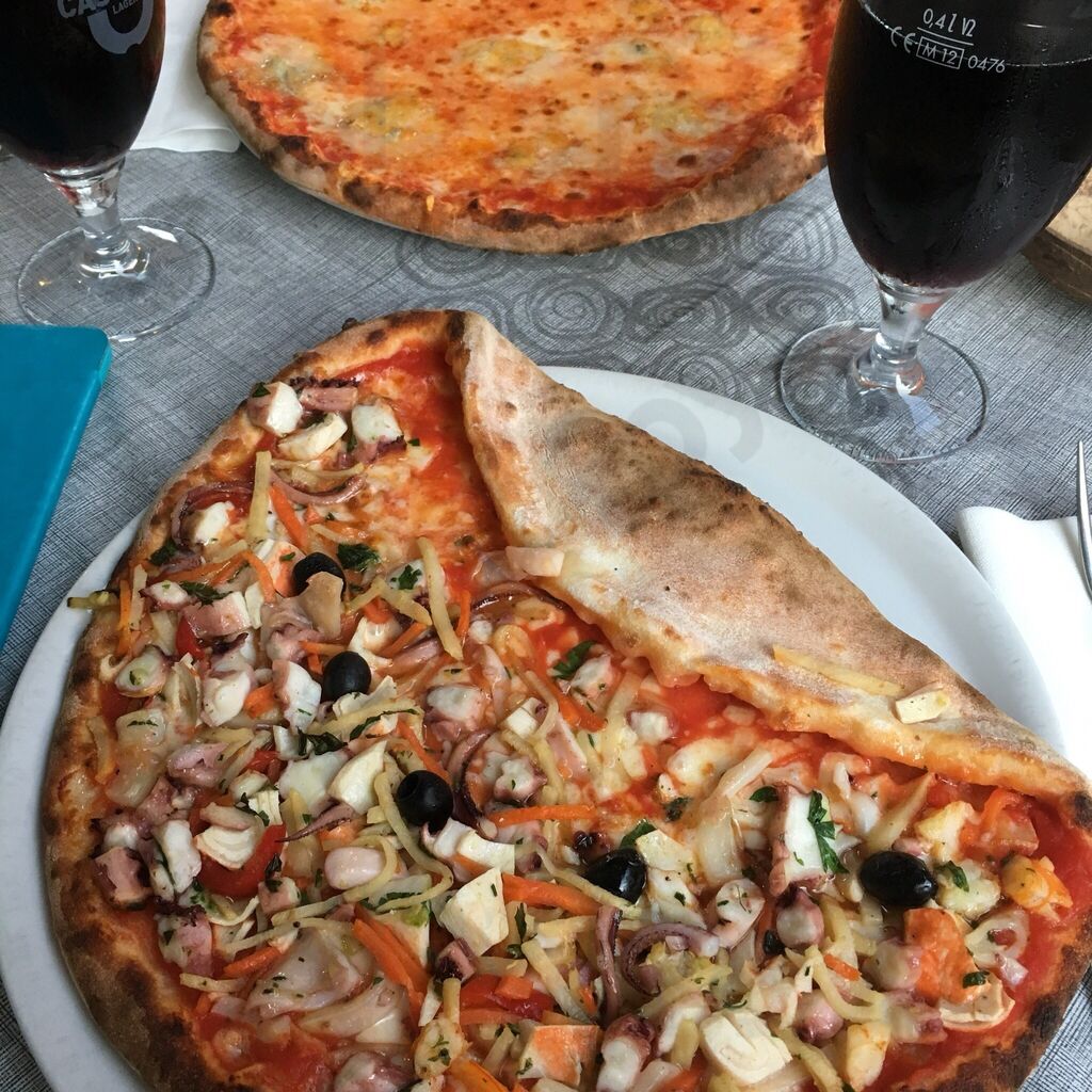 Foto di Pizzeria Il Portico Di De Zarlo Giuseppe - 6/7